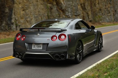 深圳福田区急用钱找生意贷款公司靠谱吗全方位解析